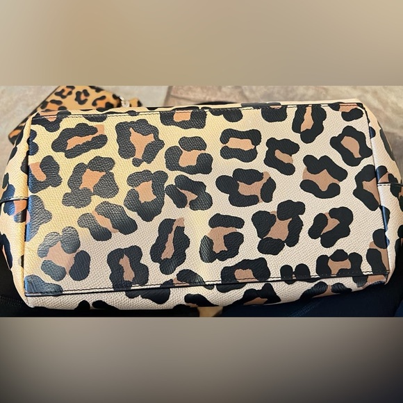 Coach tote and double zip wallet - Picture 9 of 9